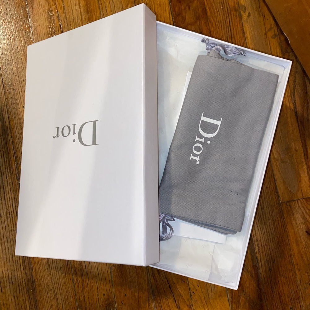 Christian Dior Pumps - Picture 2 of 3